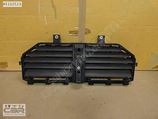 PORSCHE CAYENNE ÖN PANJUR RADYATÖR HAVA KANALI 7P5121635