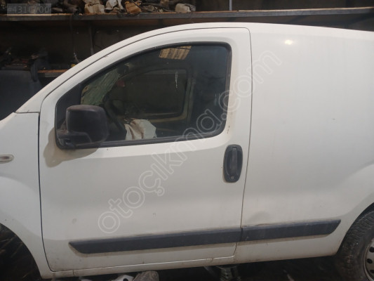 FİORİNO SOL ÖN KAPI ÇIKMA