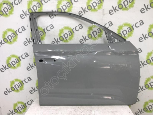 SKODA SCALA 2017 2024 SAĞ ÖN KAPI 657831052