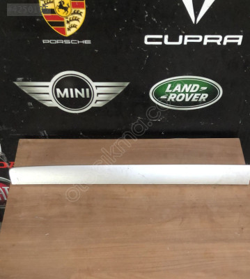 3AB857212D VW PASSAT GÖĞÜS ÇITASI 2010-2014