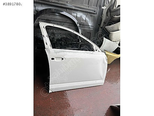Skoda octavia sağ ön kapı ÇIKMA ORJİNAL