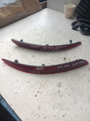 FİAT EGEA SAĞ ARKA TAMPON REFLEKTÖRÜ 51998149