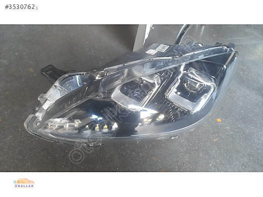 Ford Kuga için LED'li Sağ Ön Far - Ünallar Oto Yedek Parça