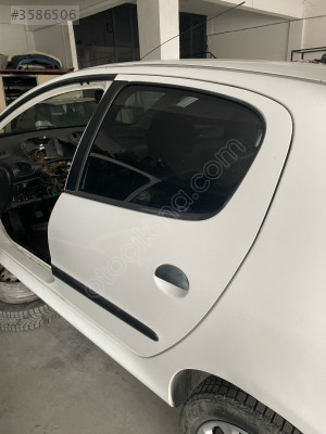 PEUGEOT 206 SOL ARKA KAPI ORJİNAL ÇIKMA