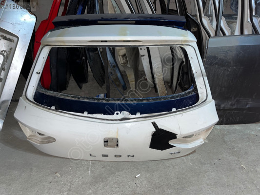 SEAT LEON BAGAJ KAPAGI 2013-2019 ÇIKMA ORİJİNAL