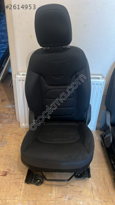 Jeep Renegade airbagli sağ ön koltuk