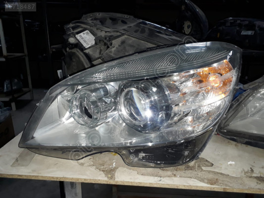 2009 mercedes 204 kasa sol far