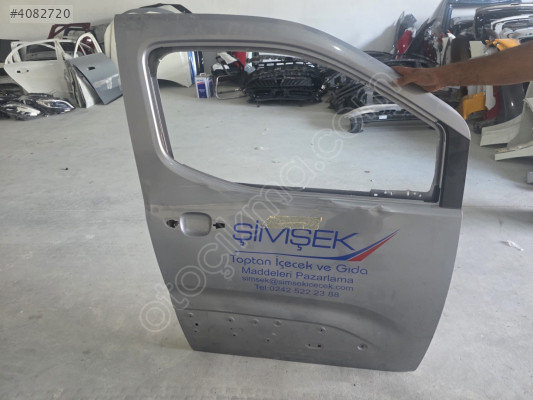 TOYOTA PROACE CITY GRİ SAĞ ÖN KAPI ORJINAL