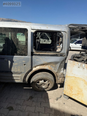 FORD CONNECT SOL ARKA ÇAMURLUK ÇIKMA ORJİNAL