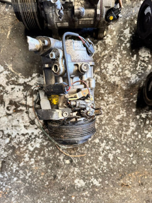 BMW ÇIKMA 5 SERİSİ N20 MOTOR KLİMA KOMPRESNRÖÜ 9399059