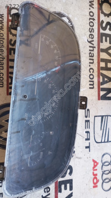 09045642020 Renault Laguna 1993-2000 kilometre saati