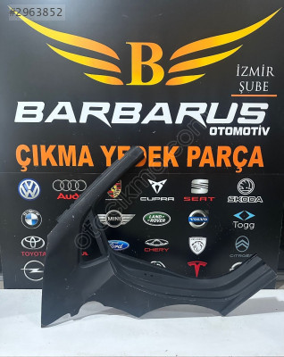 2010-2017 POLO SAĞ ARKA ÇAMURLUK ETEK KISMI ÇIKMA