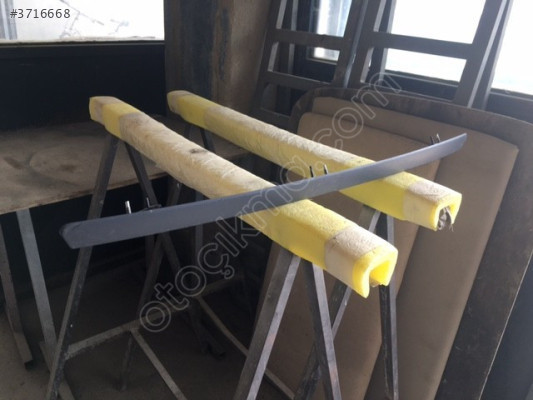 FORD FUSION BAGAJ KAPAĞI PLAKA LAMBA PLASTİĞİ ORJ ÇIKMA