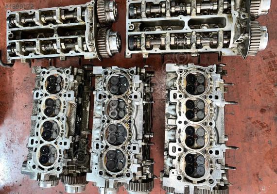 FORD FOCUS 3 1.6 BENZİNLİ VANUSLU SİLİNDİR KAPAĞI GARANTİLİ