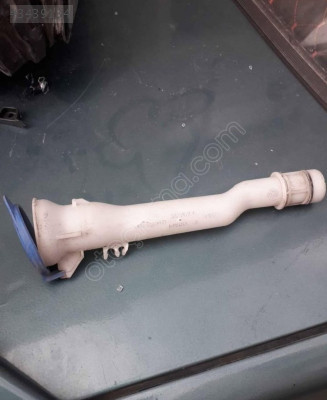 Volvo V40 cam suyu depo boğaz ve kapağı