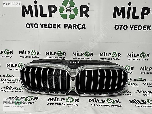 BMW 5 SERİSİ G30 LCİ KAMERALI ÖN PANJUR VE HAVA KANALI 1149055