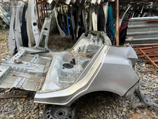 OPEL CORSA D SOL ARKA ÇEYREK ÇIKMA SÖKME YEDEK PARÇA