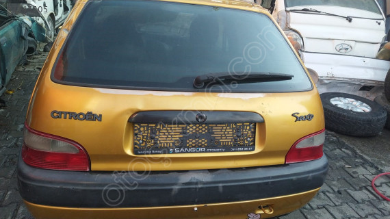 citroen saxo bagaj kapağı
