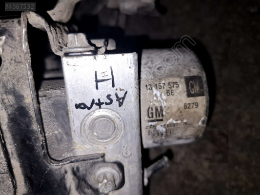 ÖZMEN OPEL ASTRA H ABS BEYNİ 13157575 BE
