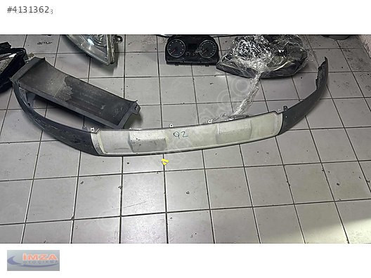 81A807110 AUDİ Q2 ÖN TAMPON SPOYLERİ DİFİZÖR ORİJİNAL ÇIKMA