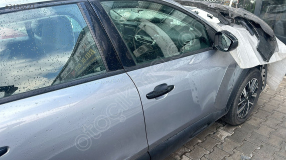 Citroen c4x sağ ön kapı