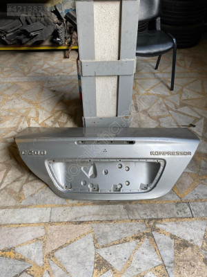 MERCEDES C220 ÇIKMA ARKA BAGAJ ORJİNAL