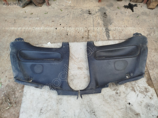Peugeot 206 arka bagaj plastikleri yan