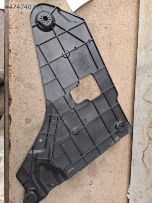 Megan 4 arka tampon alt muahafaza 748A30878R