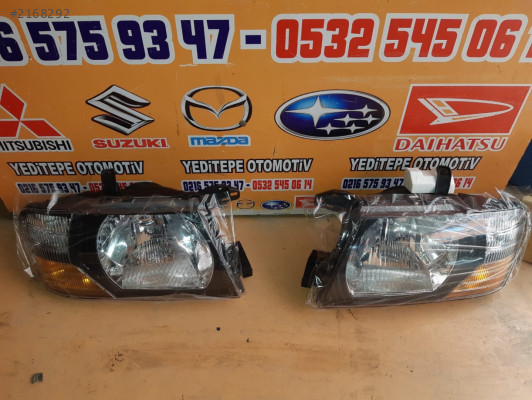 mitsubishi pajero far