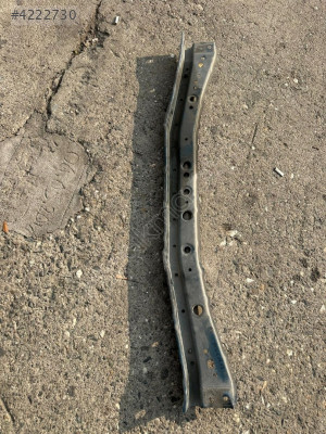 MİCRA RADYATÖR ALT DEMİR ORJİNAL ÇIKMA