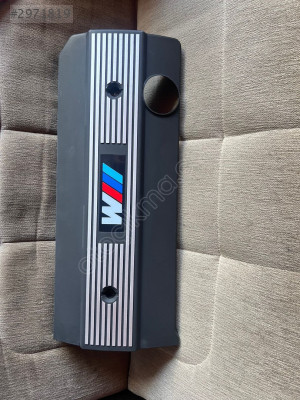 BMW E36 E34 SIFIR M50 M52 MOTOR ÜST KAPAĞI 1739174