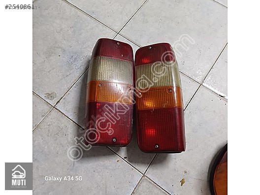 Skoda Pickup Arka Sağ-Sol Stop