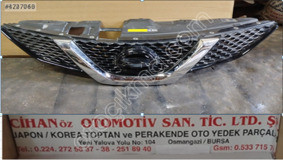 NISSAN QASHQAI PANJUR KAMERALI 2014-2016 ÇIKMA KROMDA ÇATLAK VARr
