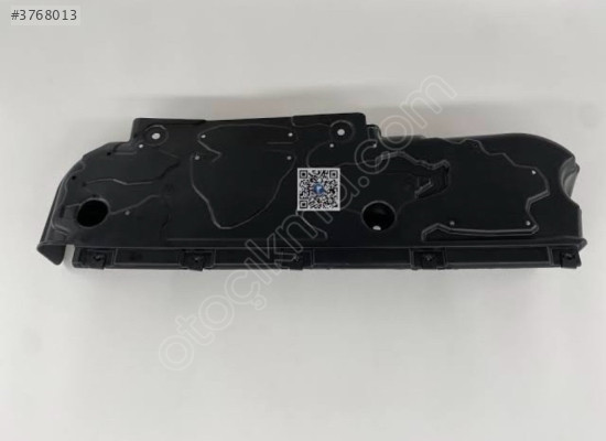 Peugeot 308 arka taban altı deflektörü 9804320180