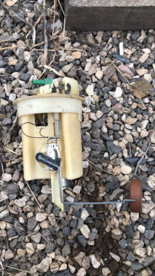 Peugeot 306 1.8 yakıt şamandıra