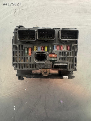 PEUGEOT 307 CİTROEN C4 SİGORTA KUTUSU 9658539680 BSM-L06-00