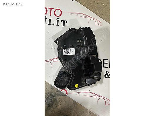 VW TİGUAN SAĞ ARKA KAPI KİLİDİ