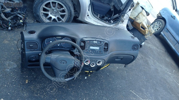HYUNDAİ ERA TORPİDO GÜÇMANLAR OTO 05301378692