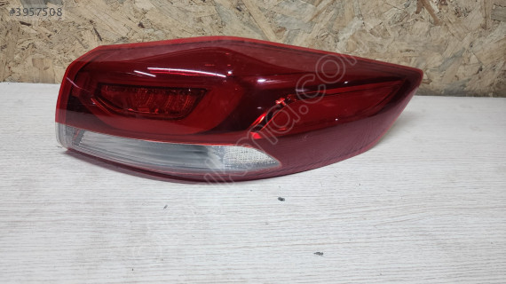 Hyundai Elantra sağ Stop çıkma orjinal