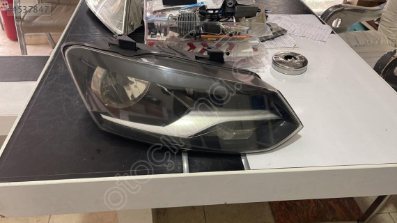 VOLKSWAGEN POLO SAĞ ÖN FAR