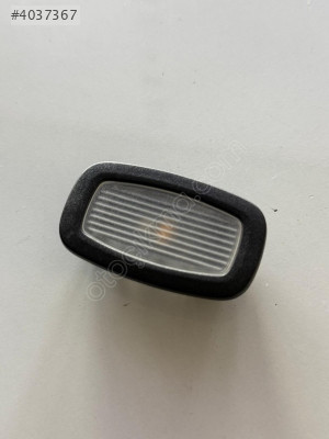 İç Aydınlatma Lambası Mercedes-Benz A0009064404