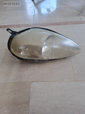 FIAT PUNTO GRANDE SAĞ ÖN FAR