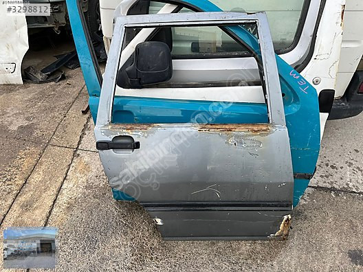 OTO CEM DEN FİAT UNO ÇIKMA SAĞ ARKA KAPI