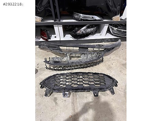 Ford puma panjur tutucu ızgara spoyler