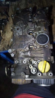 Renault Scenic 2 Çıkma 1.6 16v Silindir Kapak