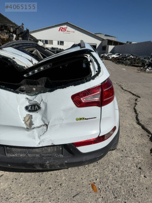 KİA SPORTAGE SAĞ ARKA BAGAJ STOBU ÇIKMA ORJİNAL