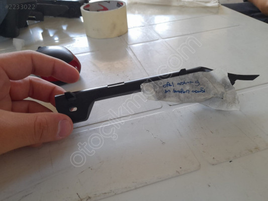 Opel Astra G Ön Sağ Tampon Ayağı 1406522