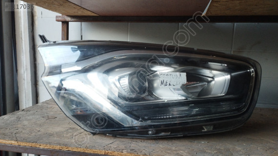 FORD CUSTOM SAĞ ÖN FAR ÇETİN OTOMOTİV