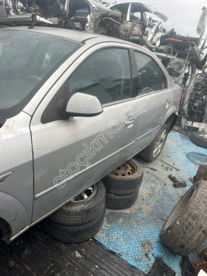 Ford Mondeo 2 Çıkma Sol Arka Kapı