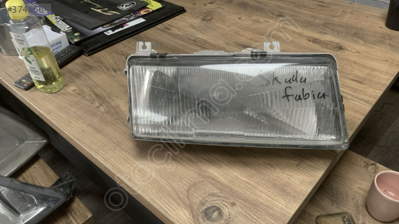 Orijinal hatasız skoda fabia sağ ön far